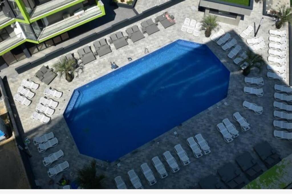 Eka Studio - Pool & Spa Beach Resort Năvodari Exterior foto