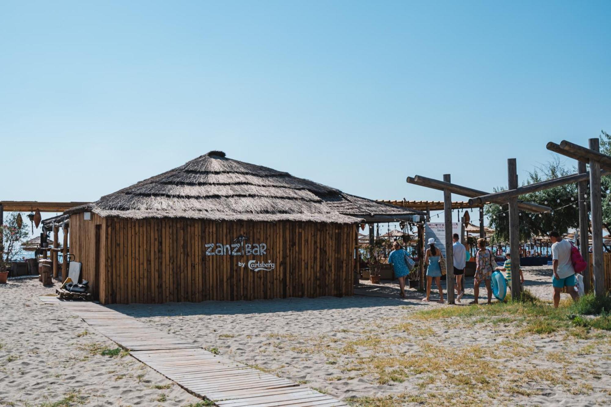 Eka Studio - Pool & Spa Beach Resort Năvodari Exterior foto