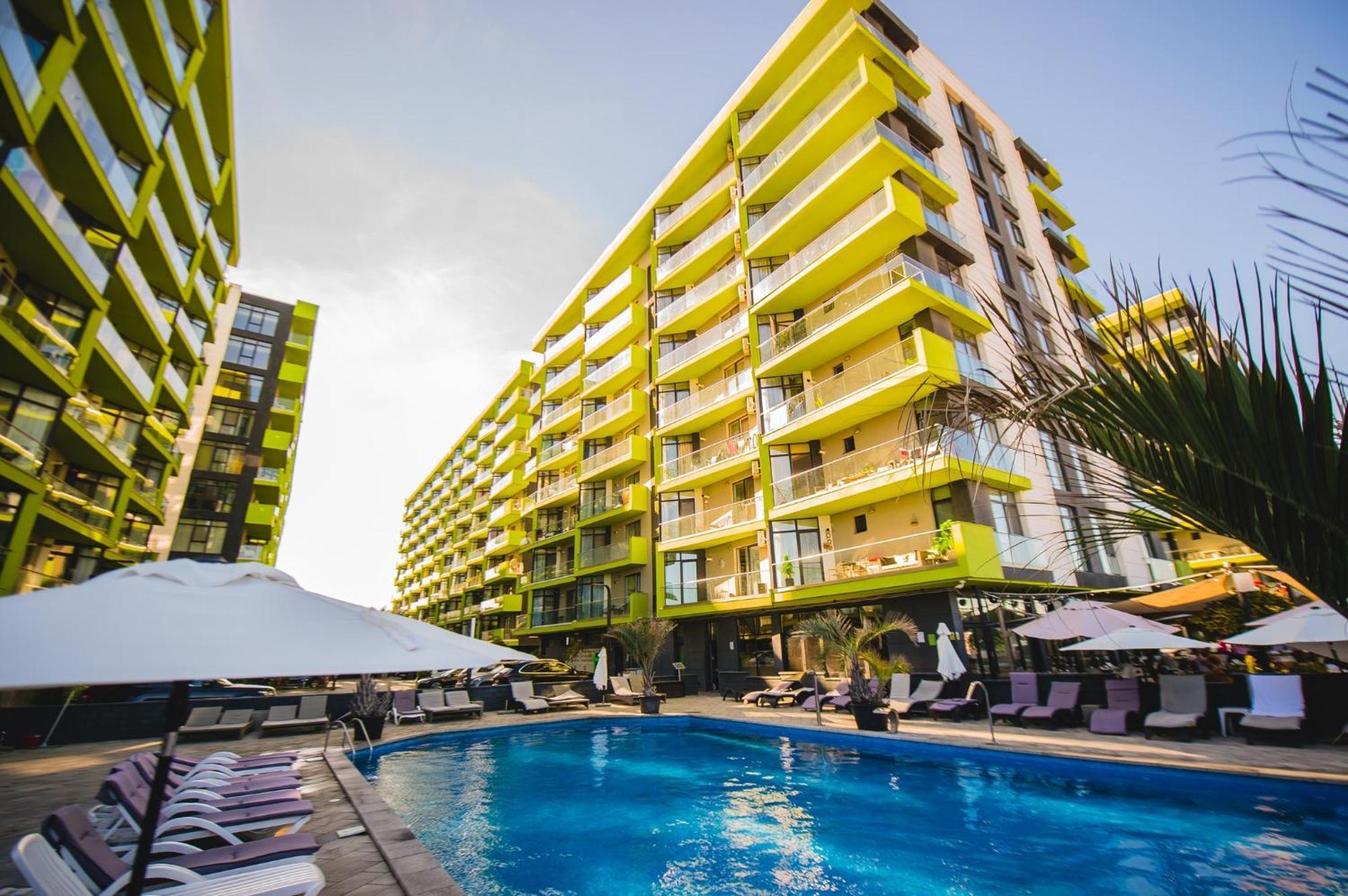Eka Studio - Pool & Spa Beach Resort Năvodari Exterior foto